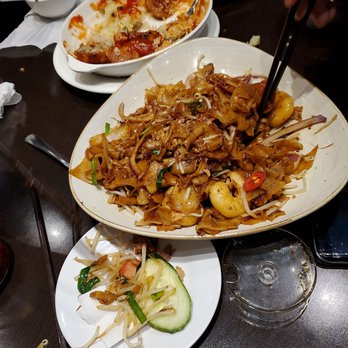 Les Châteaux Restaurant - Food - Chinese Near Me - Markham, Ontario