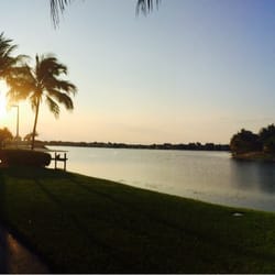 Doral Isles - Island Club