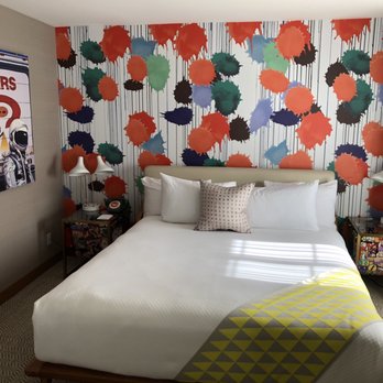 The Kinney - Hotels Near Me - Venice, California