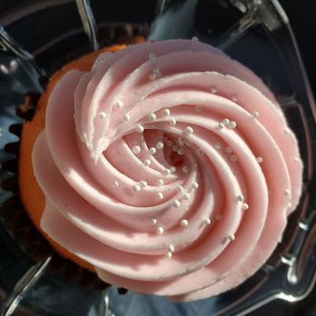 Sugarlips Cakery - Pink Champagne she said was most popular. The only discernible taste that could be associated with Champagne was the aftertaste of grape. - Bakeries Near Me - Mesa, Arizona Sugarlips Cakery - Pink Champagne she said was most popular. The only discernible taste that could be associated with Champagne was the aftertaste of grape. - Bakeries Near Me - Mesa, Arizona
