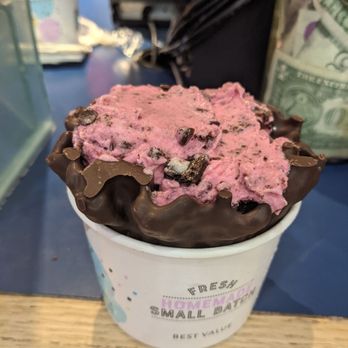 Marble Slab Creamery - Raspberry sorbet in a chocolate.dipped waffle bowl with brownie, Oreos, and chocolate chip mix INS! This is a regular size... Be careful! - Ice Cream & Frozen Yogurt Near Me - Pensacola, Florida Marble Slab Creamery - Raspberry sorbet in a chocolate.dipped waffle bowl with brownie, Oreos, and chocolate chip mix INS! This is a regular size... Be careful! - Ice Cream & Frozen Yogurt Near Me - Pensacola, Florida