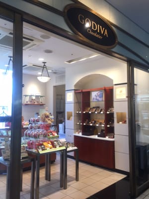 ゴディバ アトレ目黒店 Chocolatiers Shops 上大崎3 1 1 品川区 東京都 Japan Phone Number