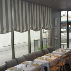 Relaxed London shade valance at Topsy's Kitchen on Kentucky Street, Petaluma
