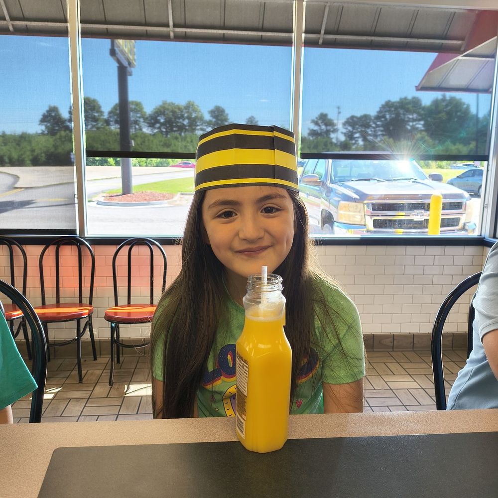 Waffle House - Customers grandkids visit us 4 times in 1 week - Diners Near Me - Gainesville, Georgia Waffle House - Customers grandkids visit us 4 times in 1 week - Diners Near Me - Gainesville, Georgia