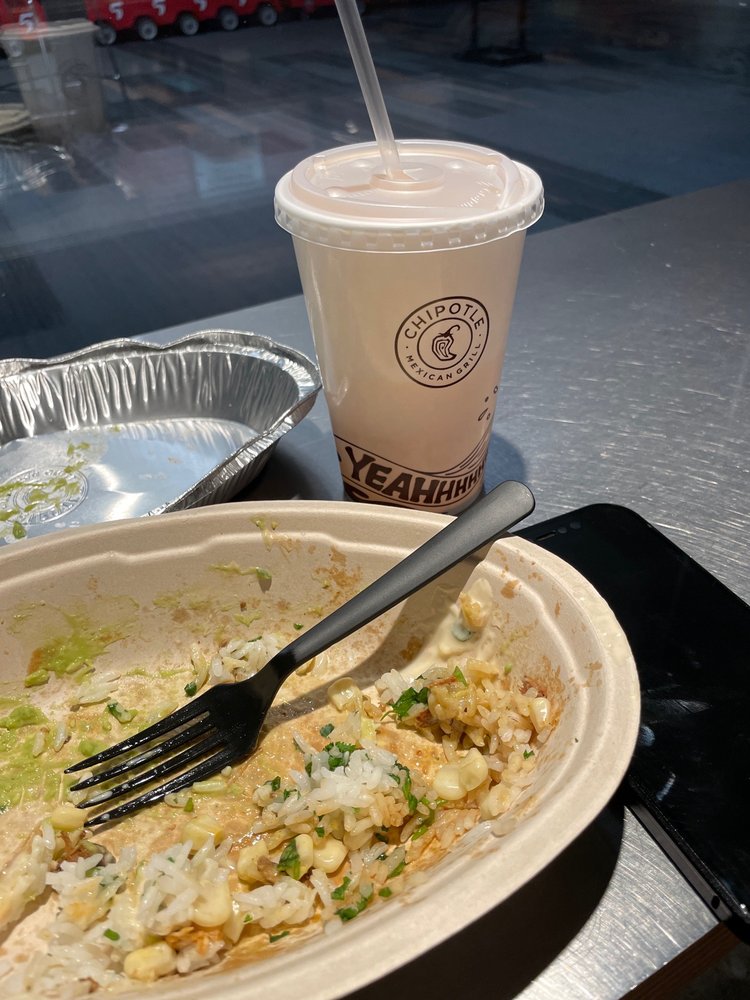 CHIPOTLE MEXICAN GRILL Updated June 2024 23 Photos & 72 Reviews