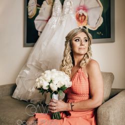 Doranna Hairstylist And Makeup Artist - Getting ready
