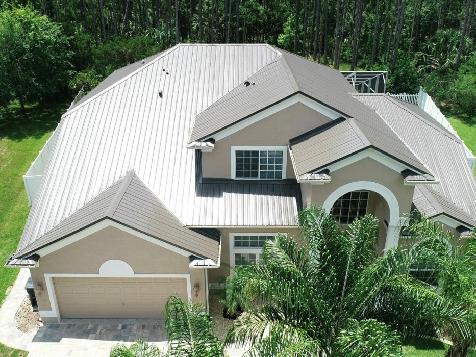 Slide of Stronghold Roofing
