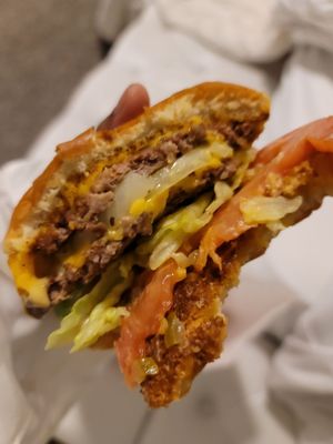 In-N-Out Burger by null