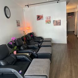 HC Foot spa - My favorite place !! Excellent service!