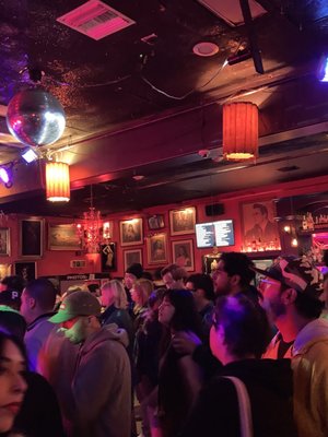 Alex's Bar by null