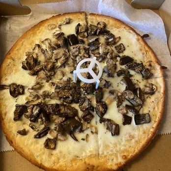 Gallery Pizza - Cauliflower Crust Pizza - with mushroom and eggplant. Comes as personal size - Pizza Near Me - Atco, New Jersey