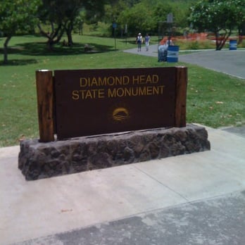 Diamond Head State Monument - Parks Near Me - Honolulu, Hawaii