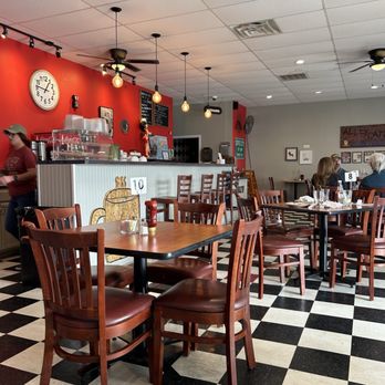 suzy Q's - Main area - Coffee & Tea Near Me - Temple, Texas suzy Q's - Main area - Coffee & Tea Near Me - Temple, Texas