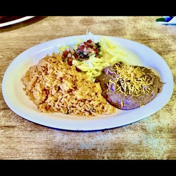 Coyote's Den Cafe - Mexican Near Me - Aguila, Arizona