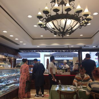 Saray Muhallebicisi - Timeless classic atmosphere - Desserts Near Me - Istanbul, 34
