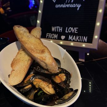 MaKiin - Hot Basil Mussel - Thai Near Me - Houston, Texas MaKiin - Hot Basil Mussel - Thai Near Me - Houston, Texas