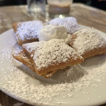 Flatlands Bourbon And Bayou - Beignets - Cajun/Creole Near Me - Alpharetta, Georgia Flatlands Bourbon And Bayou - Beignets - Cajun/Creole Near Me - Alpharetta, Georgia