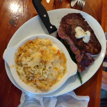 Parrott's on 11th - Ribeye and Macaroni & Cheese - Seafood Near Me - Morehead City, North Carolina Parrott's on 11th - Ribeye and Macaroni & Cheese - Seafood Near Me - Morehead City, North Carolina