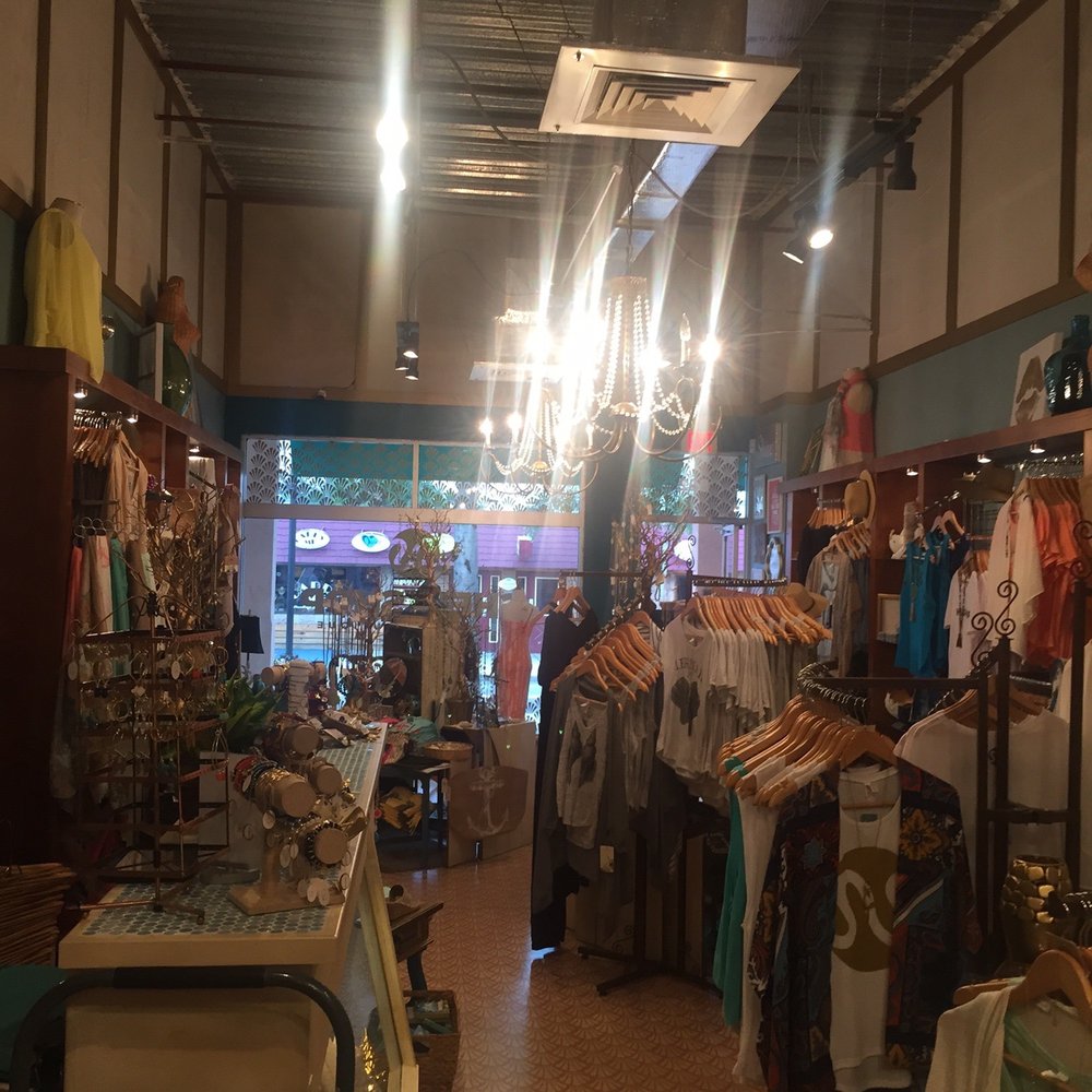 SHELLSHOP - Women's Clothing Near Me - Tarpon Springs, Florida SHELLSHOP - Women's Clothing Near Me - Tarpon Springs, Florida