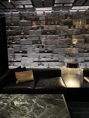 Banker's Bar by null