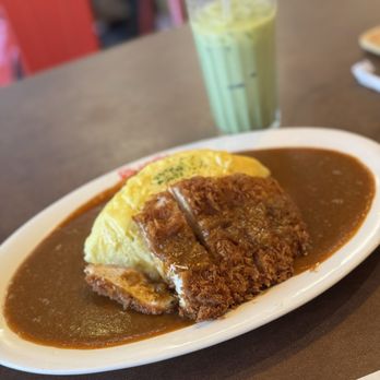 Ringo Curry - Chicken Cutlet Omelet Curry - Japanese Curry Near Me - Seattle, Washington