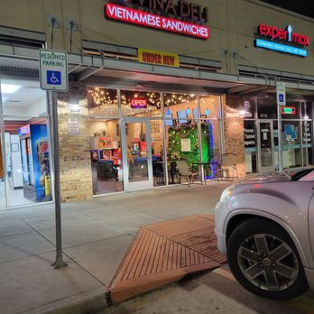 Vina Deli - Outside of the building - Vietnamese Near Me - Spring, Texas