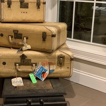 On the River Inn - Trunk Show~~~(By 506's Lobby) - Hotels Near Me - Woodstock, Vermont On the River Inn - Trunk Show~~~(By 506's Lobby) - Hotels Near Me - Woodstock, Vermont