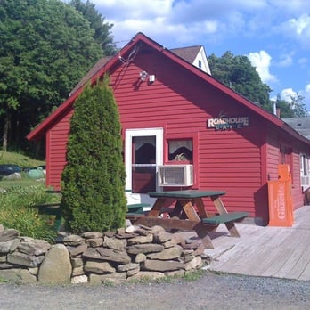 Roadhouse Cafe - Breakfast & Brunch Near Me - Belchertown, Massachusetts
