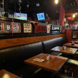 Birds - Picture of their restaurant before the crowds walked in and occupied those booths/tables.