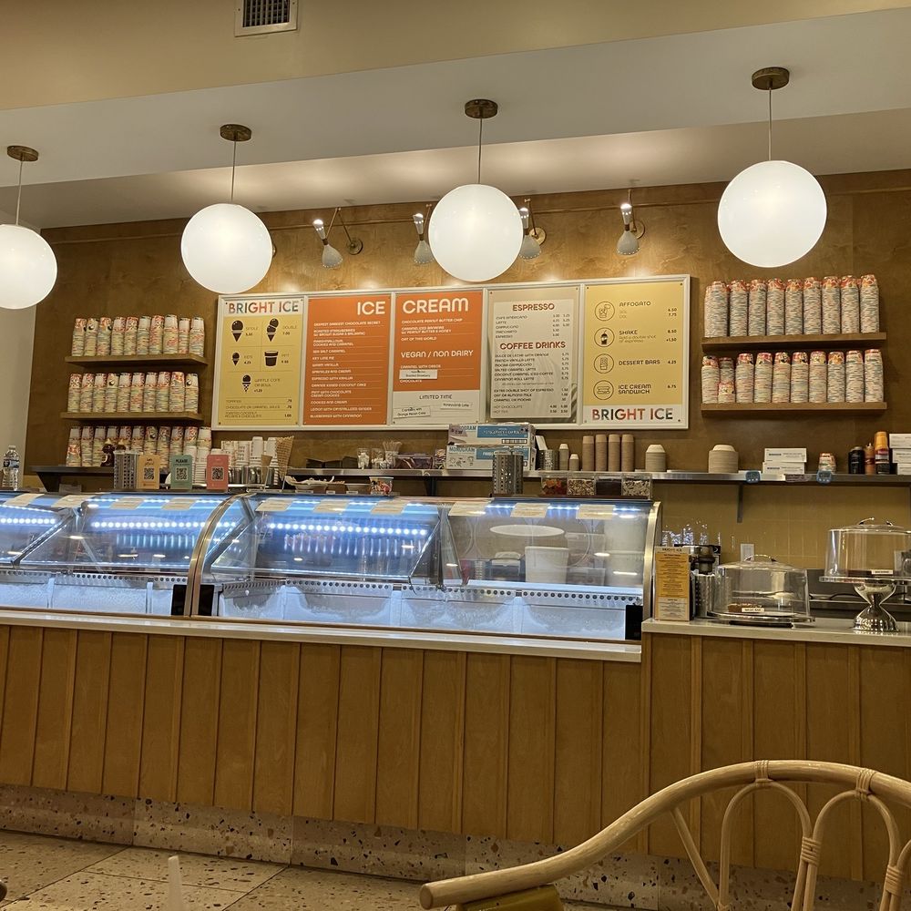 Bright Ice - Inside - Coffee & Tea Near Me - Lakeland, Florida Bright Ice - Inside - Coffee & Tea Near Me - Lakeland, Florida