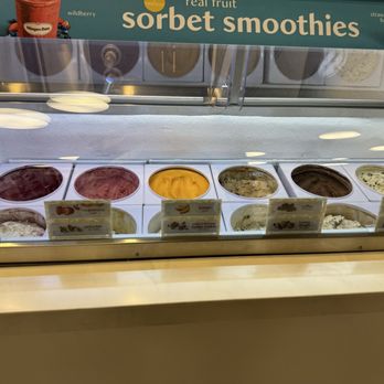 Häagen-Dazs - Juice Bars & Smoothies Near Me - Turmbull, Connecticut Häagen-Dazs - Juice Bars & Smoothies Near Me - Turmbull, Connecticut