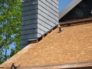 Slide of Leo's Roofing & Leak Repair