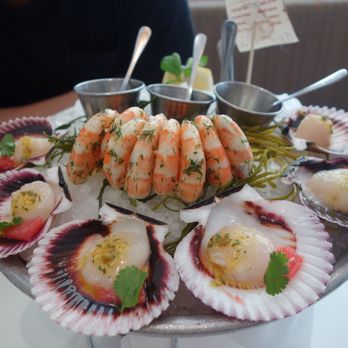 Fishing With Dynamite - 1/2 dozen scallops and 1/2 pound shrimps - Seafood Near Me - Manhattan Beach, California Fishing With Dynamite - 1/2 dozen scallops and 1/2 pound shrimps - Seafood Near Me - Manhattan Beach, California