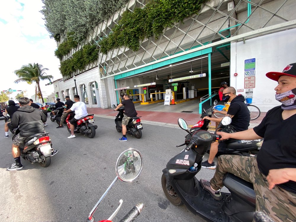 SCOOTERS SOUTH BEACH Updated September 2024 97 Photos & 36 Reviews 1520 Collins Ave, Miami