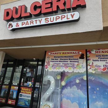 Dulceria & Party Supply - Entrance - Party Supplies Near Me - La Habra, California