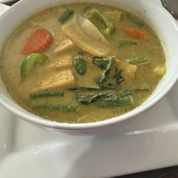 Green curry with tofu
