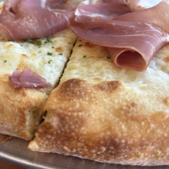 Parlour KP - Ham & cheese pizza - Pizza Near Me - Delano, California Parlour KP - Ham & cheese pizza - Pizza Near Me - Delano, California