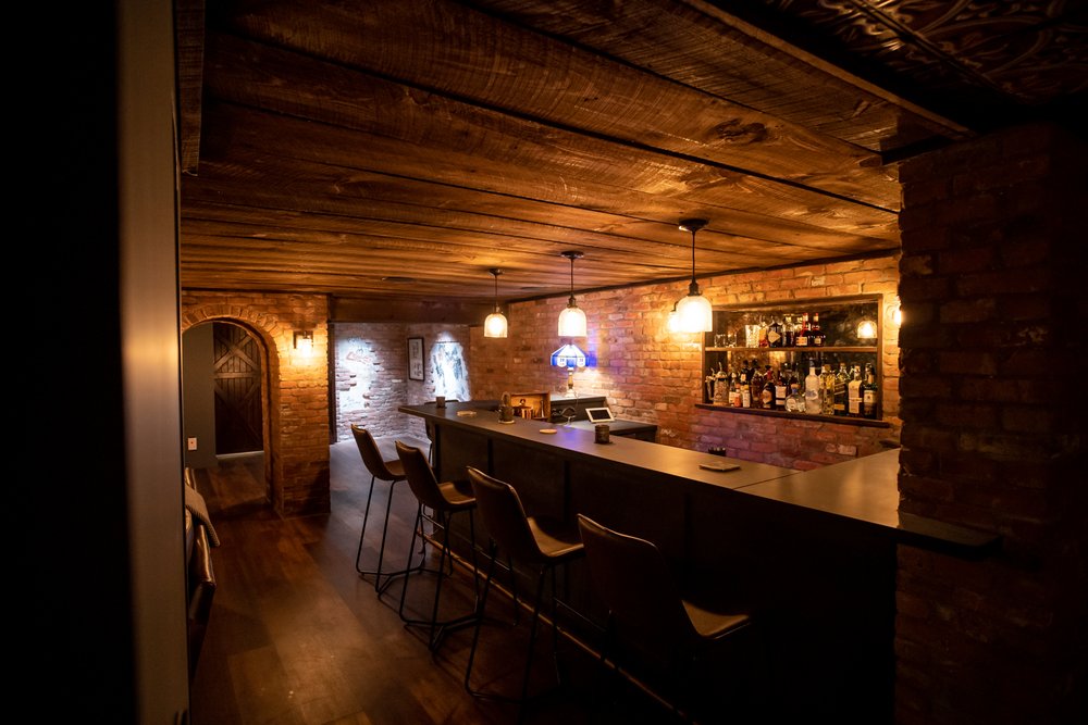 Slide of Handyman Express