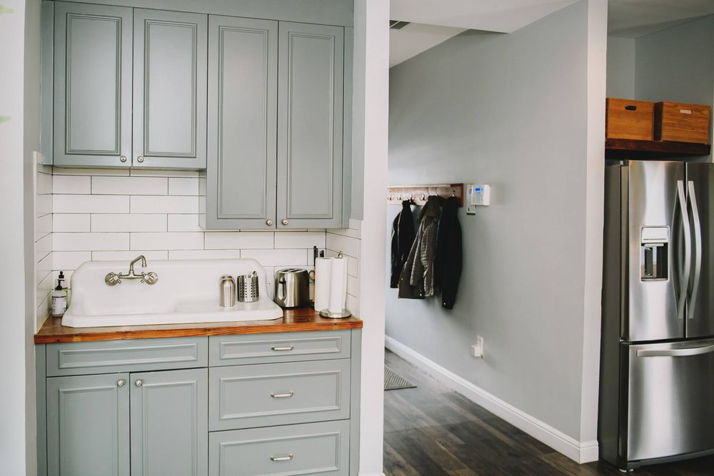 Slide of Moore Roofing and Construction