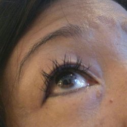 Grandview Nails - Half the lashes are already off after only 8 days