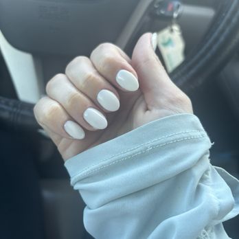 Hugo Nails - Nail Salons Near Me - Hugo, Minnesota
