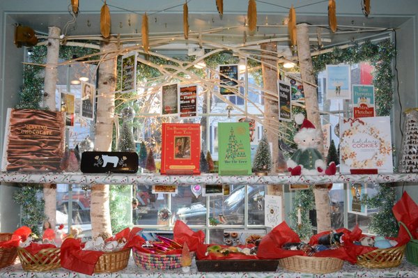 Nantucket Bookworks by null