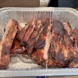 Randy's Bar-B-Q - A slab of ribs (sauce was on the side)