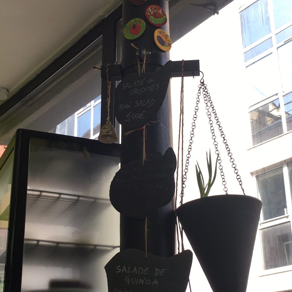 Veg'Art - Vegan decorations - Vegetarian Near Me - Paris, 75 Veg'Art - Vegan decorations - Vegetarian Near Me - Paris, 75