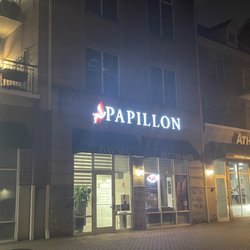 Papillon Salon & Spa - Outside