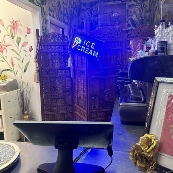 GOLDEN ROSE ICE CREAM BAR - Updated March 2026 - 61 Photos & 71 Reviews ...