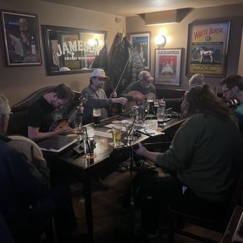 St. James Corner Restaurant & Irish Pub - The band - Irish Pub Near Me - Calgary, Alberta St. James Corner Restaurant & Irish Pub - The band - Irish Pub Near Me - Calgary, Alberta