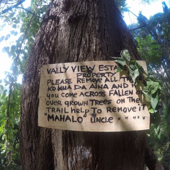 Pu'u Ma'eli'eli Digging Hill - We didn't see a "no trespassing" sign...only a sign from Uncle requesting we pack trash and help keep the trail clear. - Hiking Near Me Pu'u Ma'eli'eli Digging Hill - We didn't see a "no trespassing" sign...only a sign from Uncle requesting we pack trash and help keep the trail clear. - Hiking Near Me
