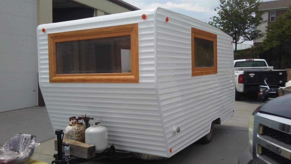 Slide of Bob's Mobile RV Service