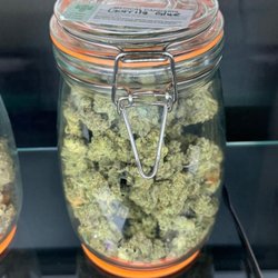 Premium flower from trusted family farms